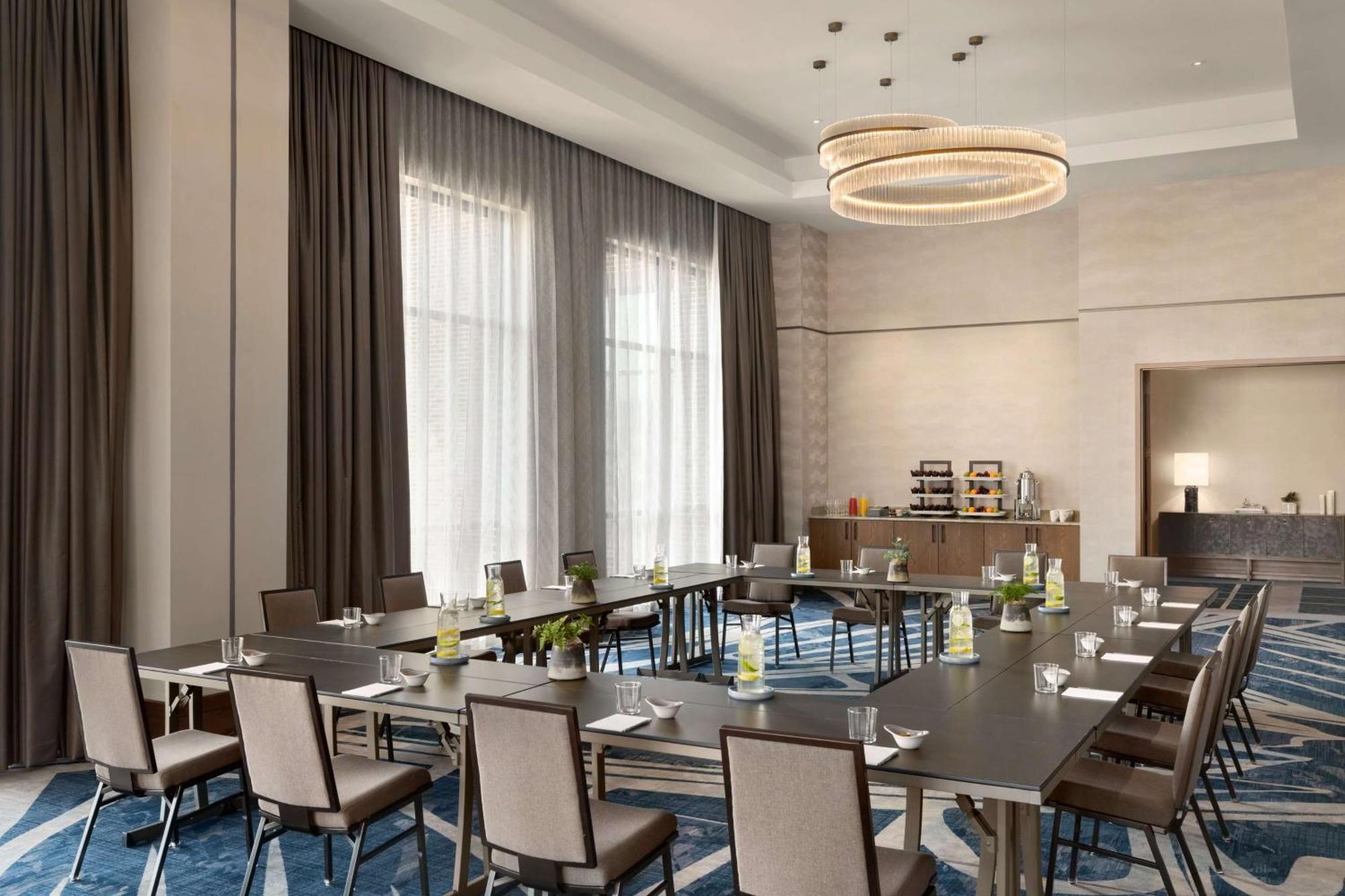 Valley Hotel Homewood Birmingham - Curio Collection By Hilton Zewnętrze zdjęcie